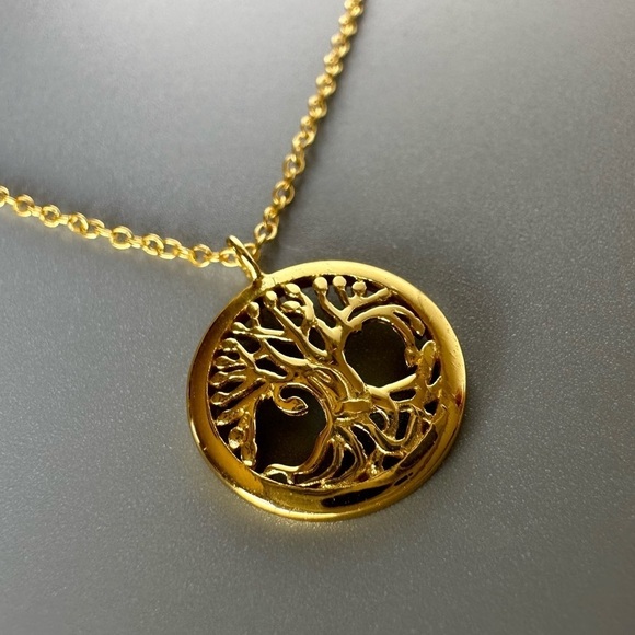 14k Gold Vermeil Round Tree Pendant Necklace - Picture 5 of 10
